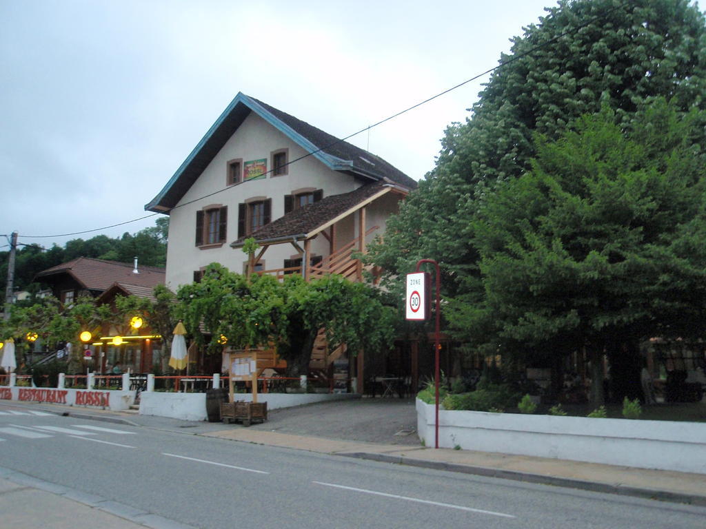 Hotel Rossli Charavines Kültér fotó